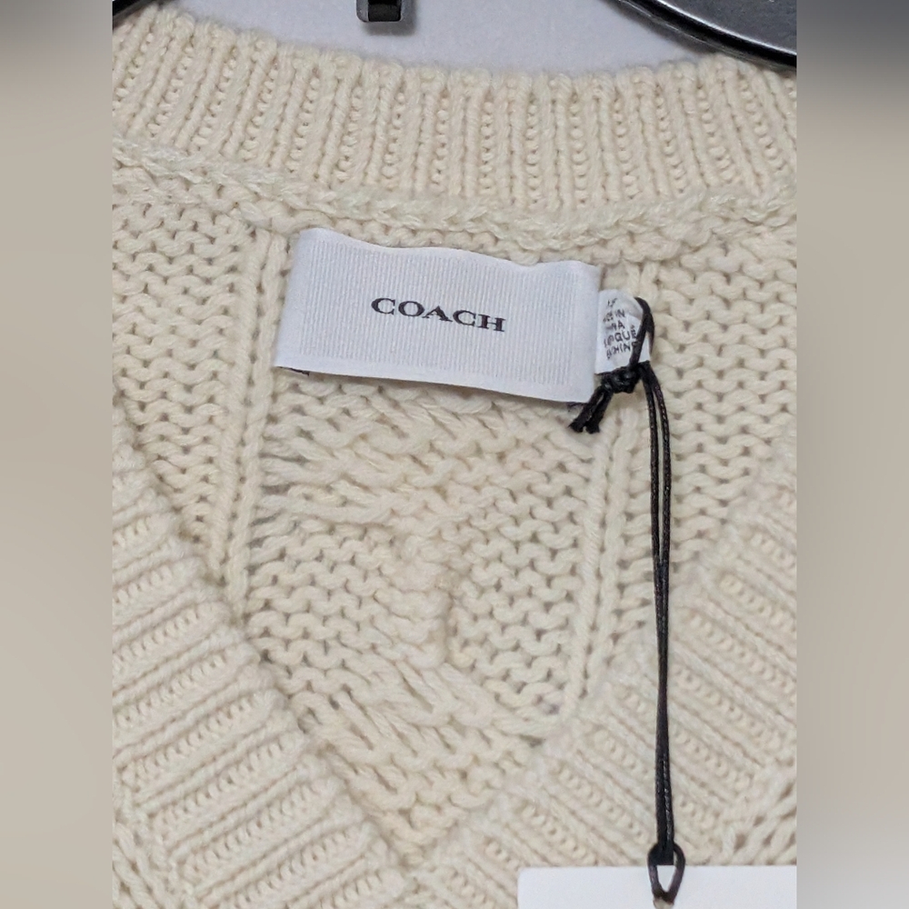 Coach Ivory Braided Cable Knit V-neck Wool Sweater, Embroidered Logo Size XS NWT - Picture 9 of 11